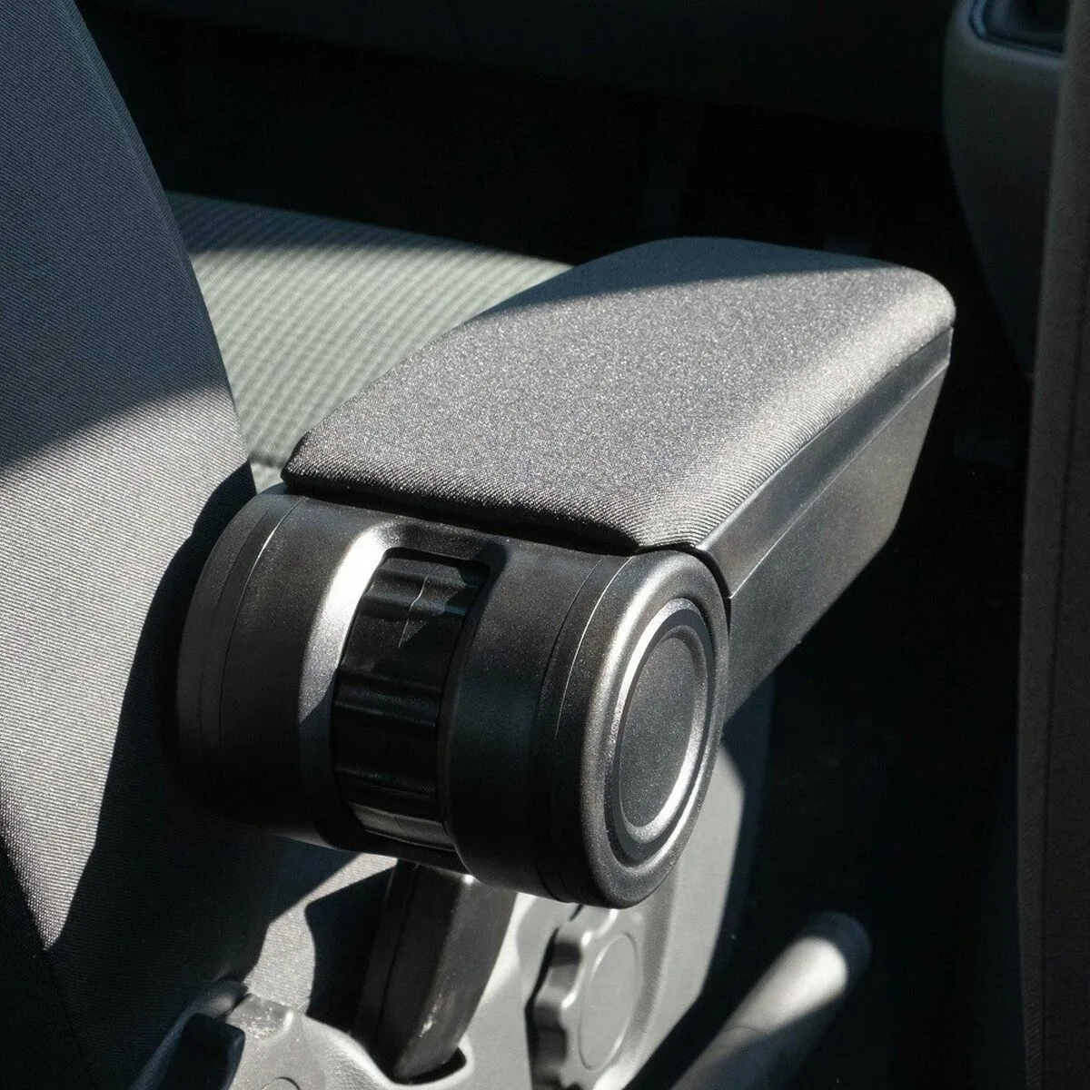 Accoudoir armster ford fiesta 2017 tissu s3711624562. Nous avons rêvé Diaytar pour vous. Une plateforme où chaque clic est une promesse de découverte et de satisfaction.