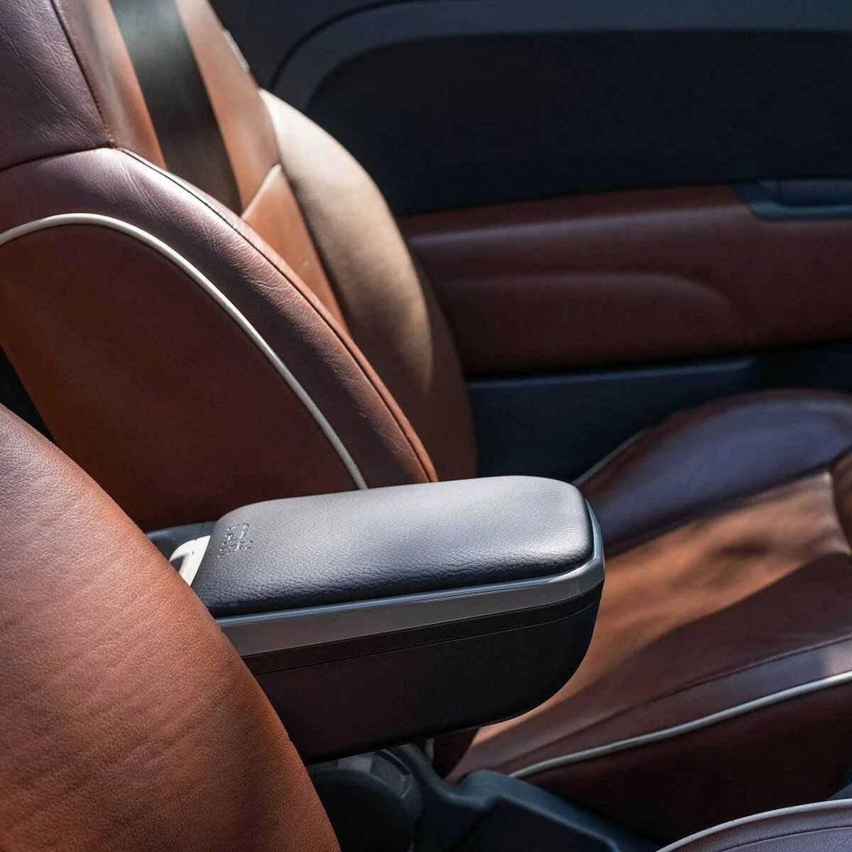 Accoudoir armster skoda fabia 2022 cuir synthetique s3711612759. Bienvenue chez Diaytar - Votre destination shopping pour tous vos besoins du quotidien !