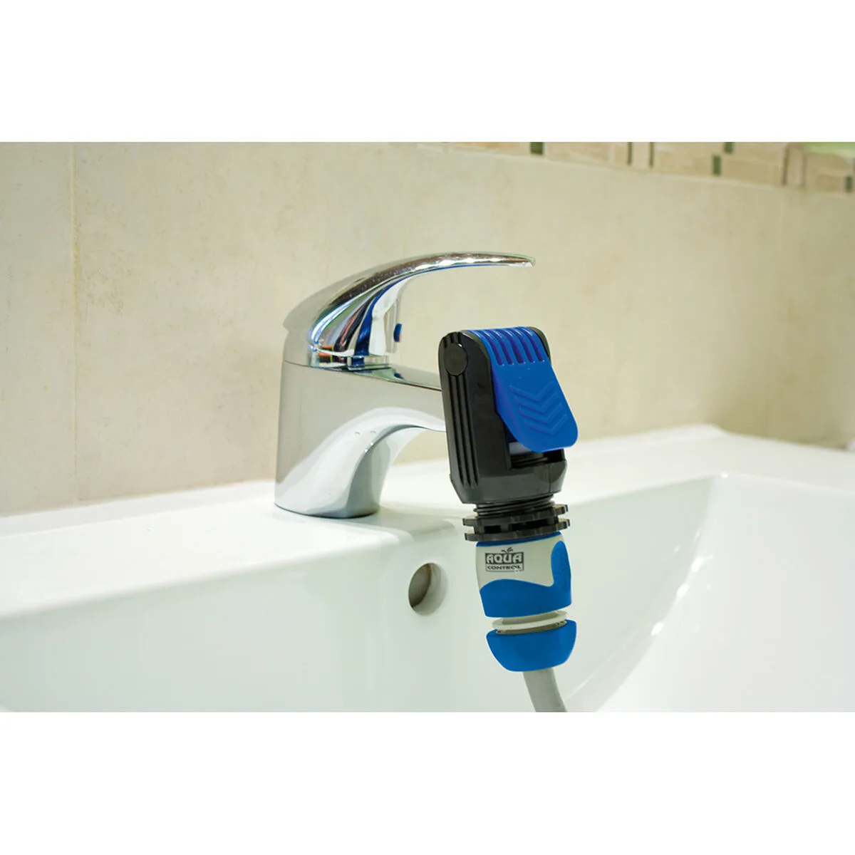 Adaptateur de robinet aqua control c2025 universel s792270286. Avec Diaytar, faites le plein d'idées et de produits ingénieux pour toutes les pièces de votre maison et tous les aspects de votre vie