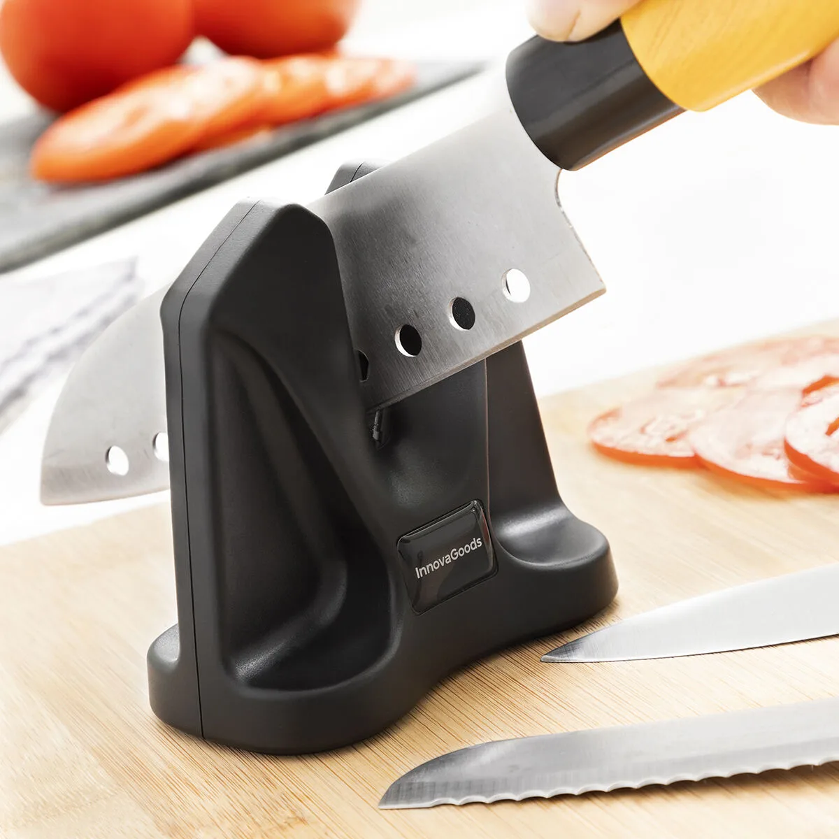 Affuteuse de couteaux pro v sharvy innovagoods v010309036. Découvrez l'univers Diaytar : une boutique en ligne généraliste qui marque style, qualité et originalité dans chaque produit