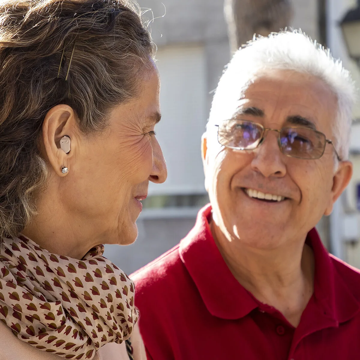 Amplificateur de son intra auriculaire avec accessoires hearzy innovagoods 2 unites v010356419. Bien plus qu'un simple site, Diaytar est une expérience de découverte permanente de produits utiles, beaux et novateurs