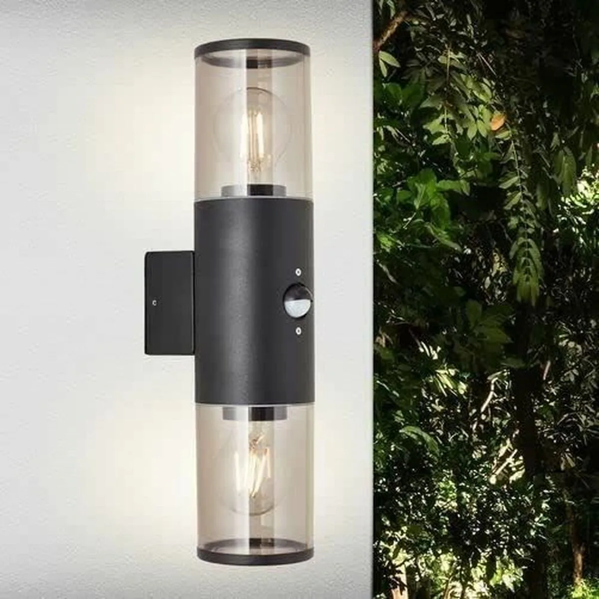 Applique murale brilliant sergioro exterieur detecteur de mouvement noir 20 w s719003727. Notre algorithme préféré chez Diaytar ? L'humain. Car rien ne remplace le coup de cœur pour un produit exceptionnel.