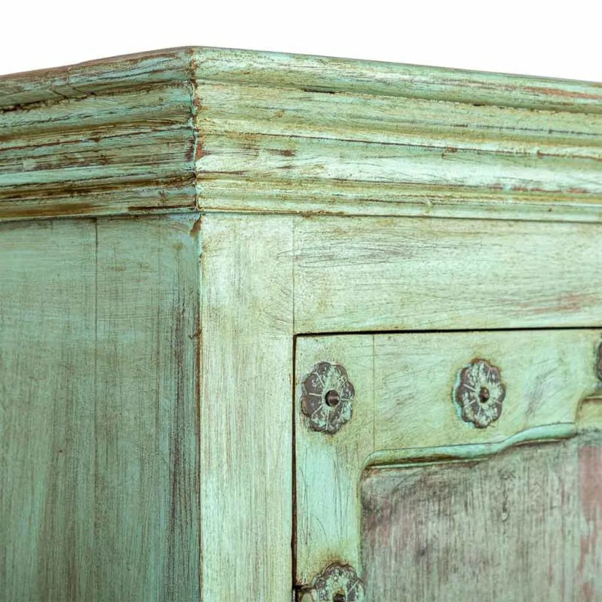 Armoire alexandra house living bois de manguier 42 x 199 x 105 cm d163062993. Diaytar, le curateur de votre style de vie moderne, à travers une offre généraliste constamment renouvelée et actualisée