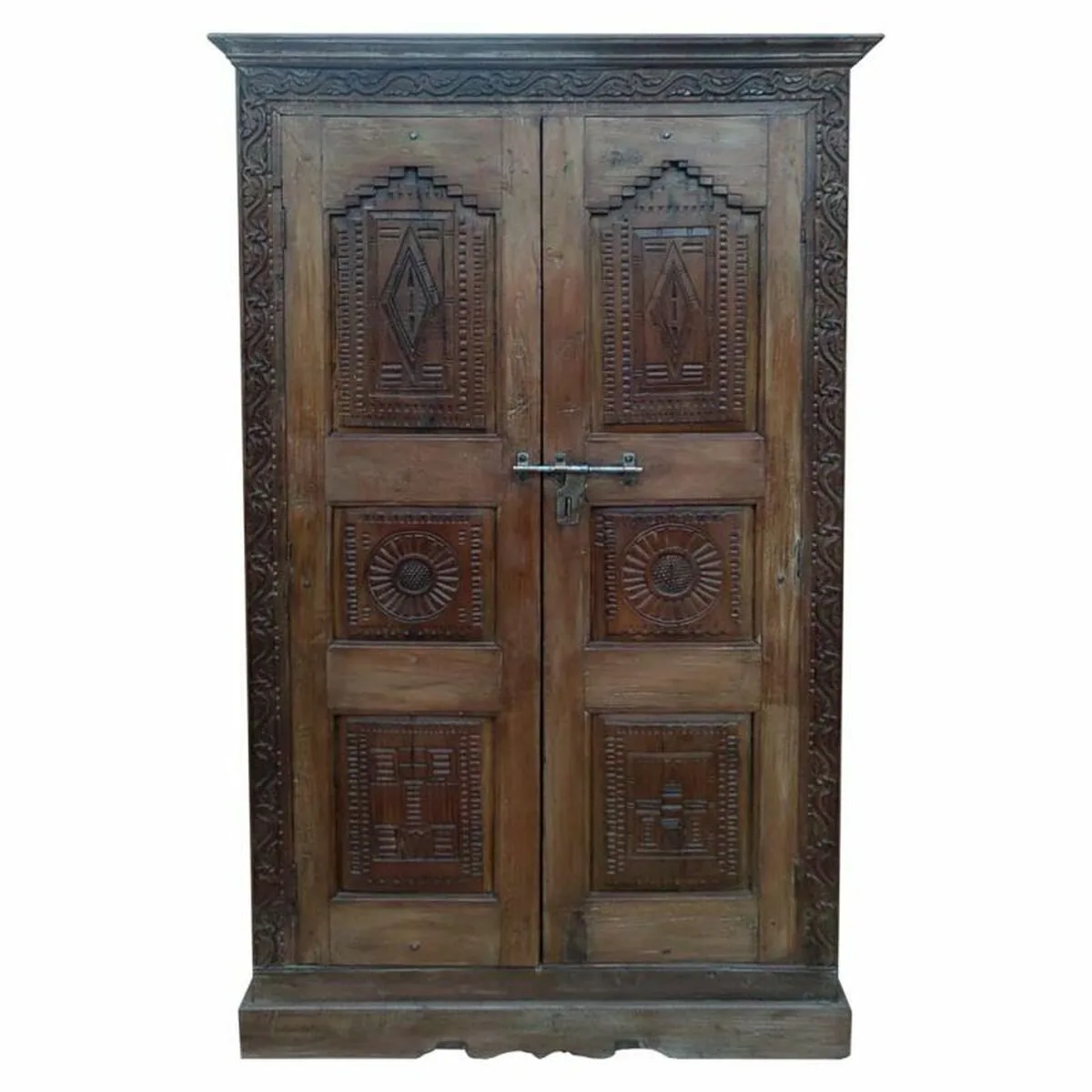 Armoire alexandra house living marron bois recycle 41 x 212 x 124 cm d163188969. Diaytar, le nom qui garantit que chaque produit, du plus technologique au plus basique, a été choisi avec goût et exigence
