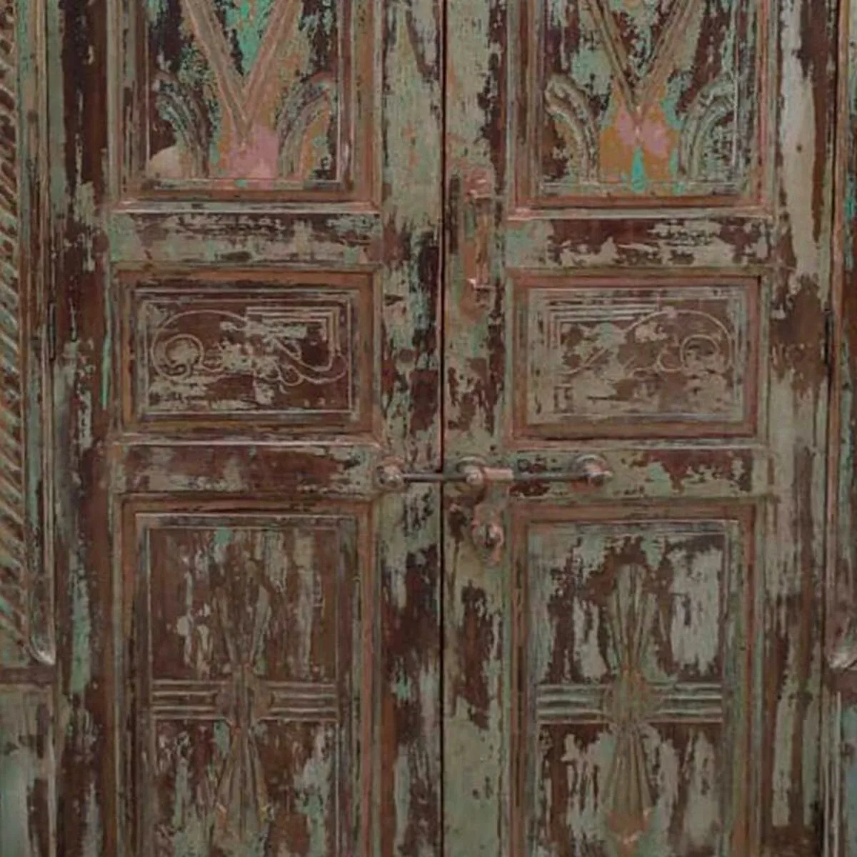 Armoire alexandra house living marron bois recycle 45 x 204 x 127 cm d163178837. Diaytar, c'est la solution élégante à tous vos problèmes du quotidien, et la source de nouvelles envies insoupçonnées.
