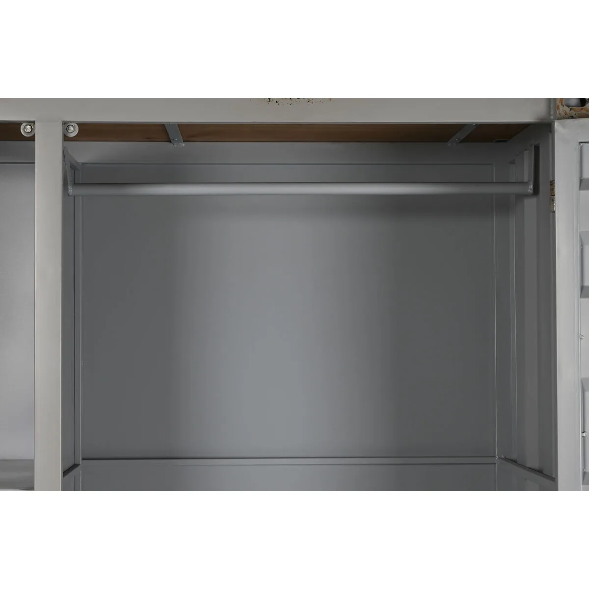 Armoire home esprit container bleu ciel metal 112 x 46 x 174 cm s305936459. Notre ambition chez Diaytar : être la source la plus fiable pour vos achats de produits généraux et high-tech tendance