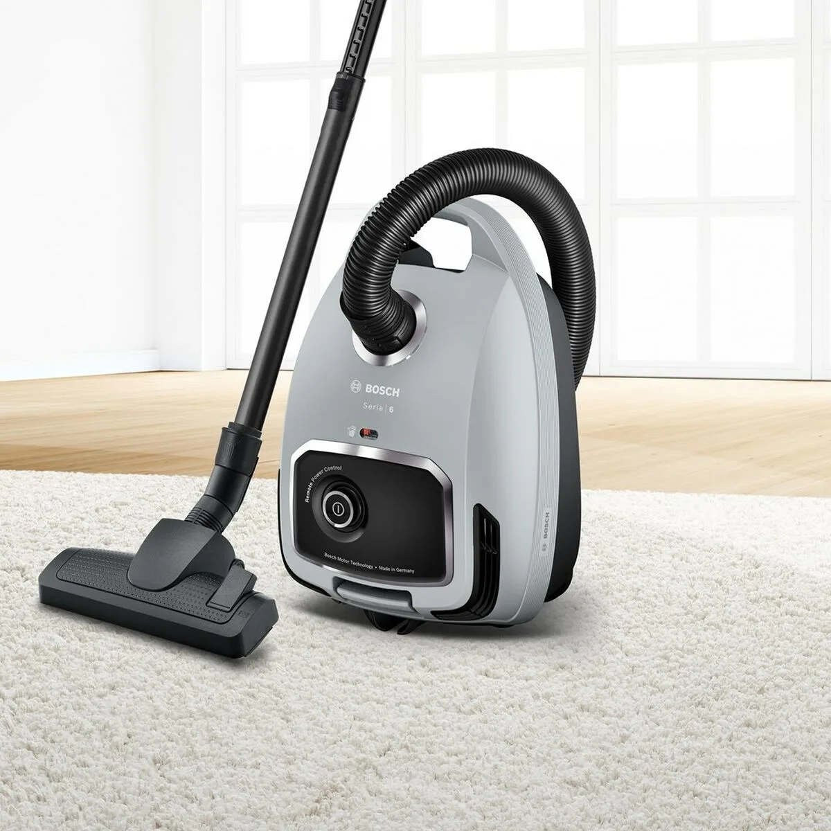 Aspirateur a sacs bosch bgb6x330 noir gris 600 w s9110341214. Diaytar incarne le nouveau visage du e-commerce : agile, éclectique et profondément ancré dans les tendances du moment