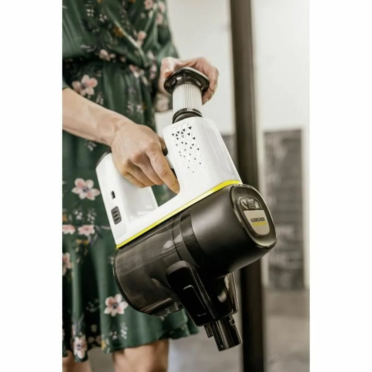 Aspirateur balai karcher vc 6 250 w s718776052. Bienvenue chez Diaytar - Votre destination shopping pour tous vos besoins du quotidien !