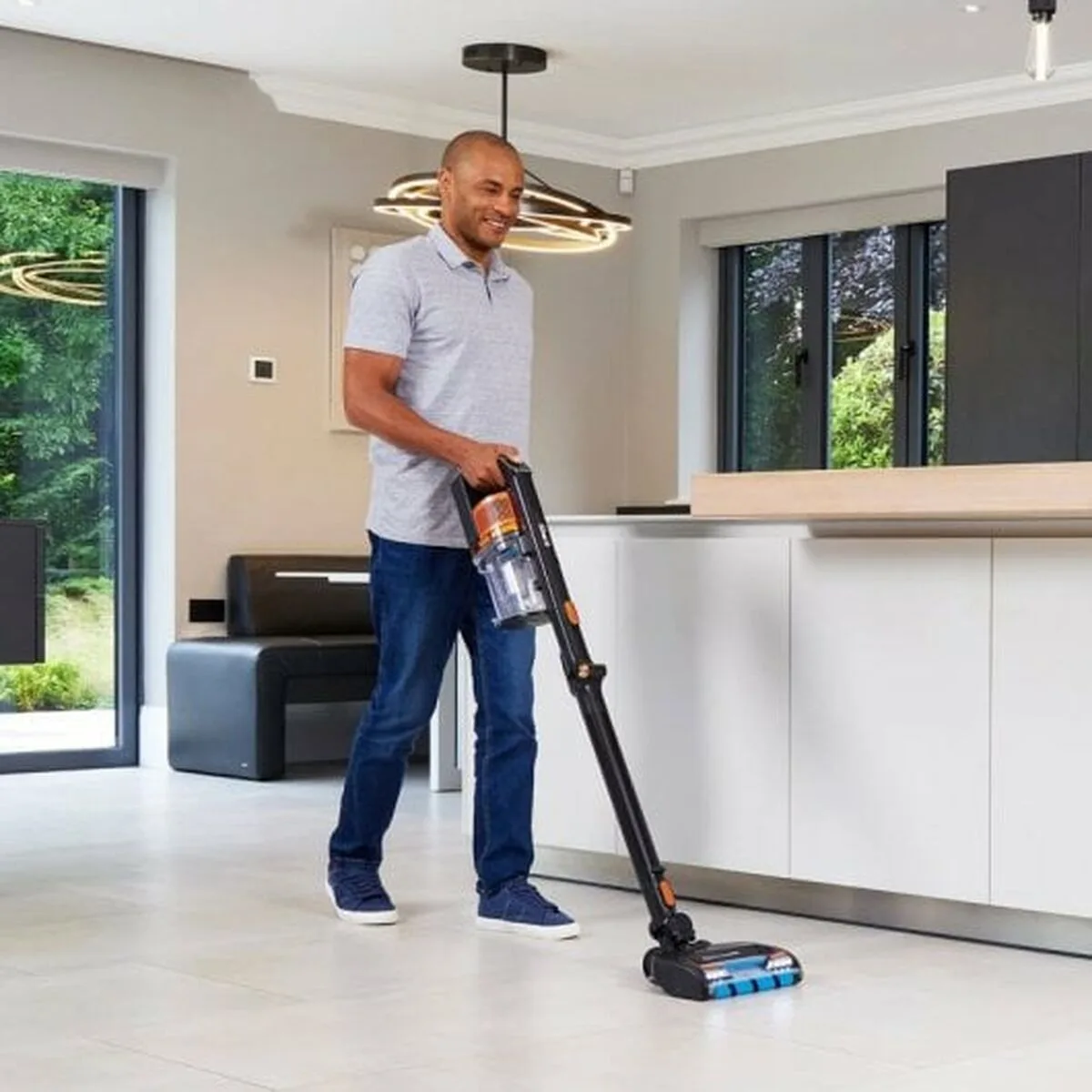 Aspirateur balai shark s045601794. Votre style, votre personnalité, nos produits : bienvenue chez Diaytar !