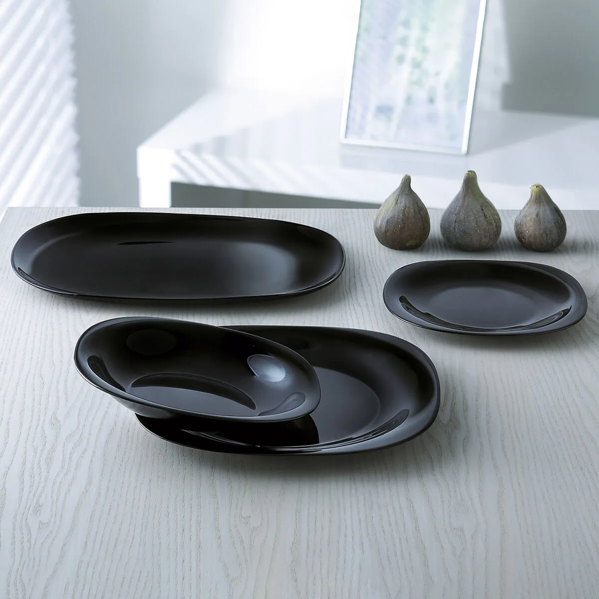 Assiette a dessert luminarc carine noir verre 19 cm 24 unites s270901340. Notre philosophie Diaytar : vous offrir une plateforme unique où produits généraux, tendances et technologies convergent harmonieusement