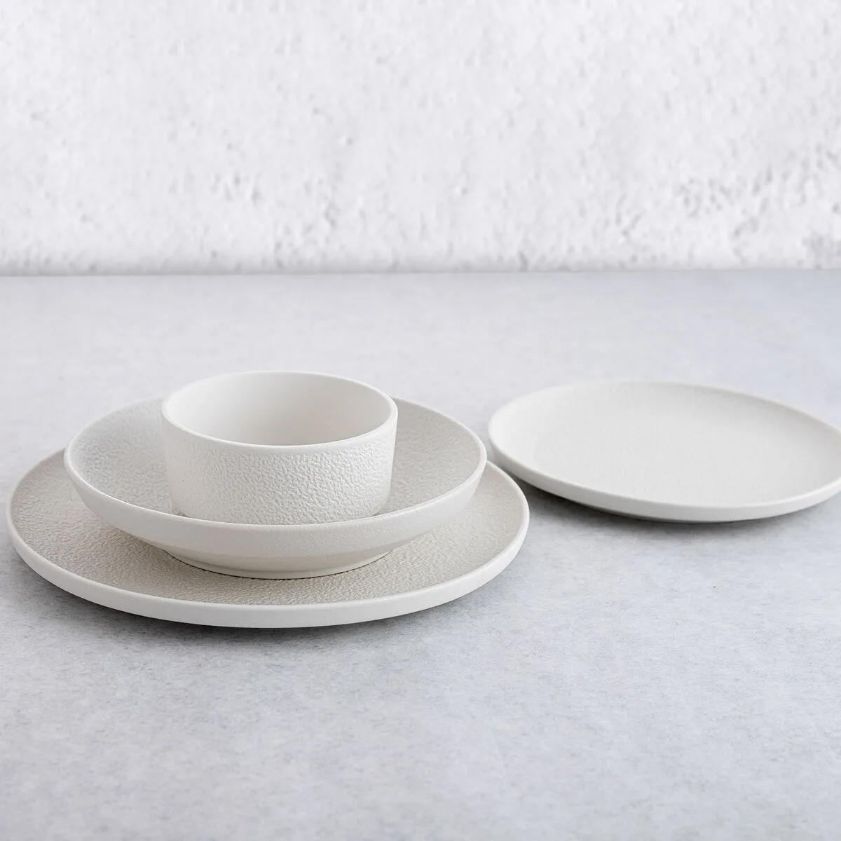 Assiette plate bidasoa fosil blanc ceramique 26 5 x 26 4 x 2 3 cm 6 unites s271144716. Diaytar vous offre un accès privilégié à une sélection de produits qui font buzz, qui innovent et qui embellissent la vie