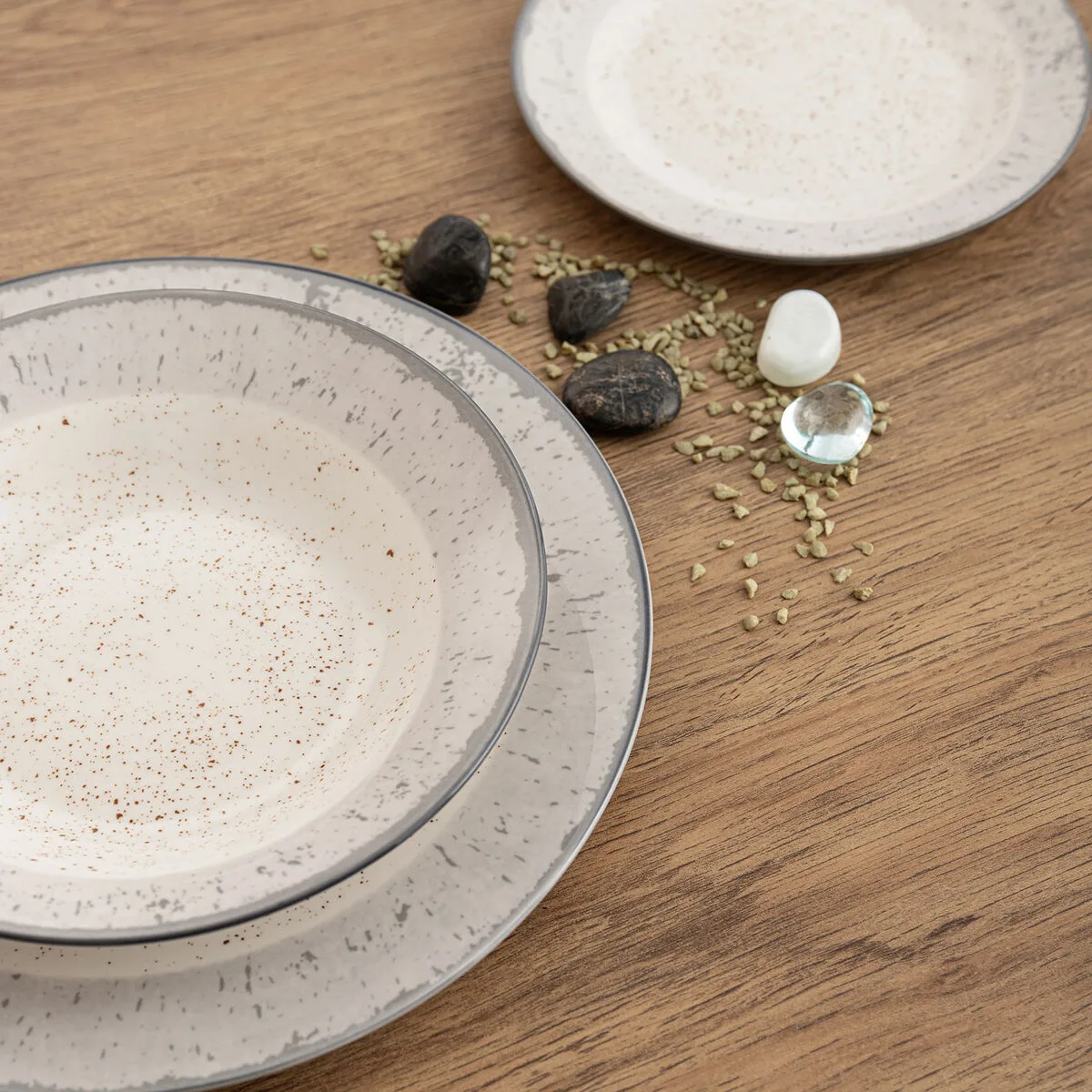 Assiettes quid faro blanc ceramique 18 pieces s271268935 Assiettes quid faro blanc ceramique 18 pieces s271268935. Pour les esprits curieux et exigeants, Diaytar est la source intarissable de produits rares et ingénieux.