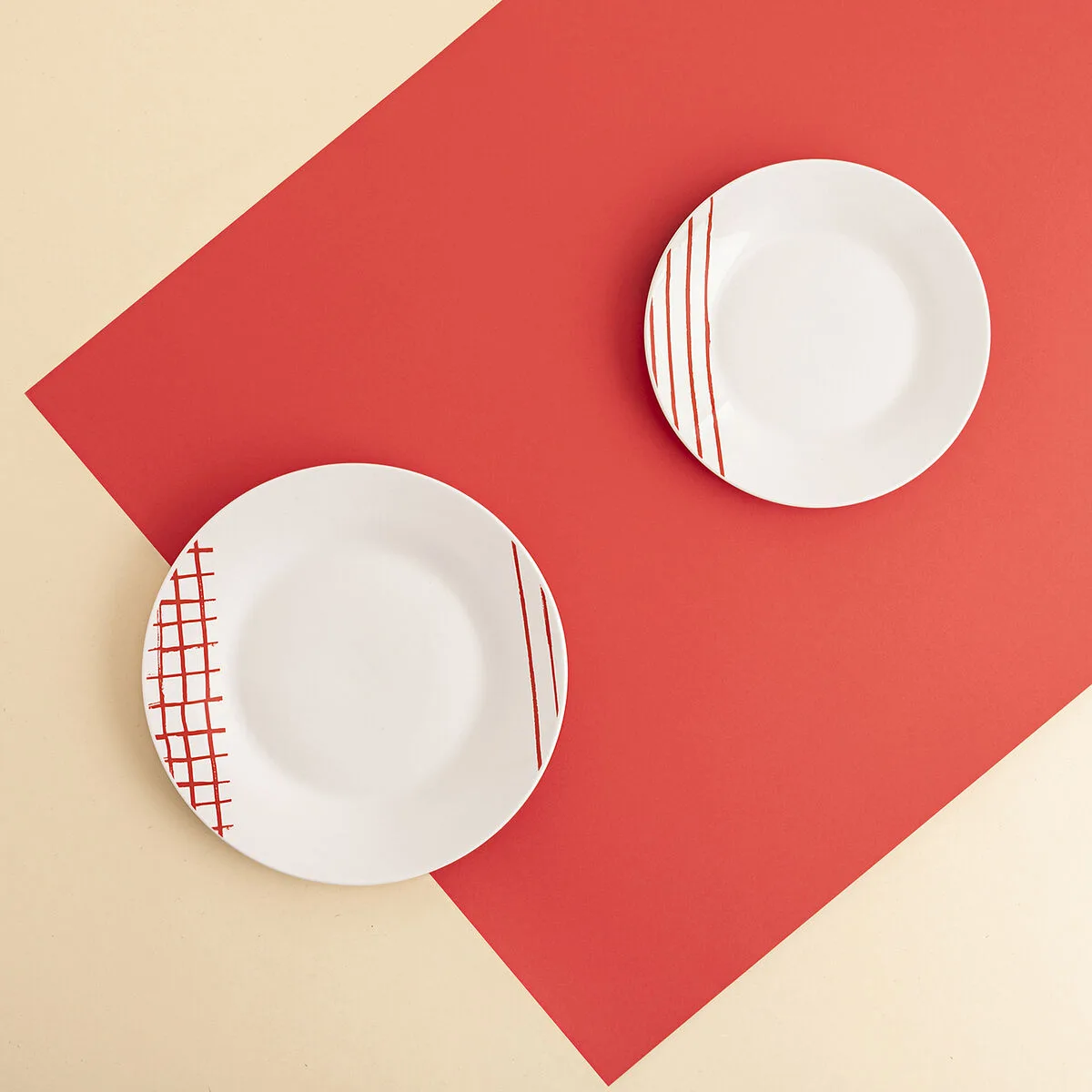 Assiettes quid kansas rouge ceramique 18 pieces s271308968. Bienvenue dans le futur du shopping. Diaytar utilise la data pour anticiper vos besoins, mais garde la magie de la surprise.