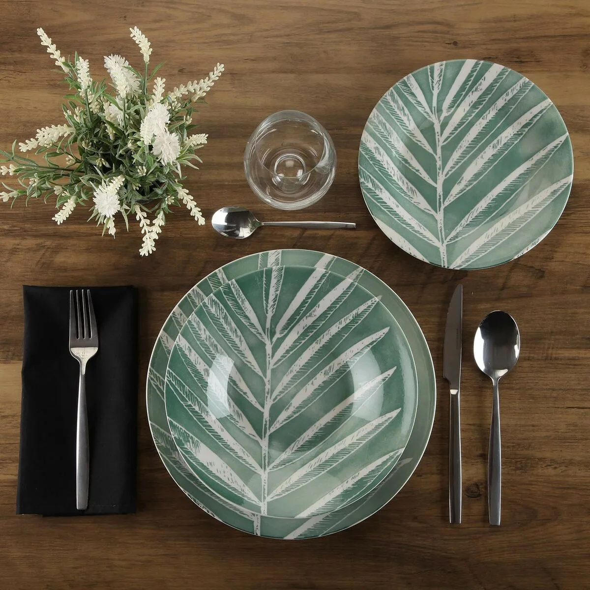 Assiettes versa bridget porcelaine 18 pieces s341372578. Les influenceurs adorent Diaytar pour ses pièces mode avant-gardistes.