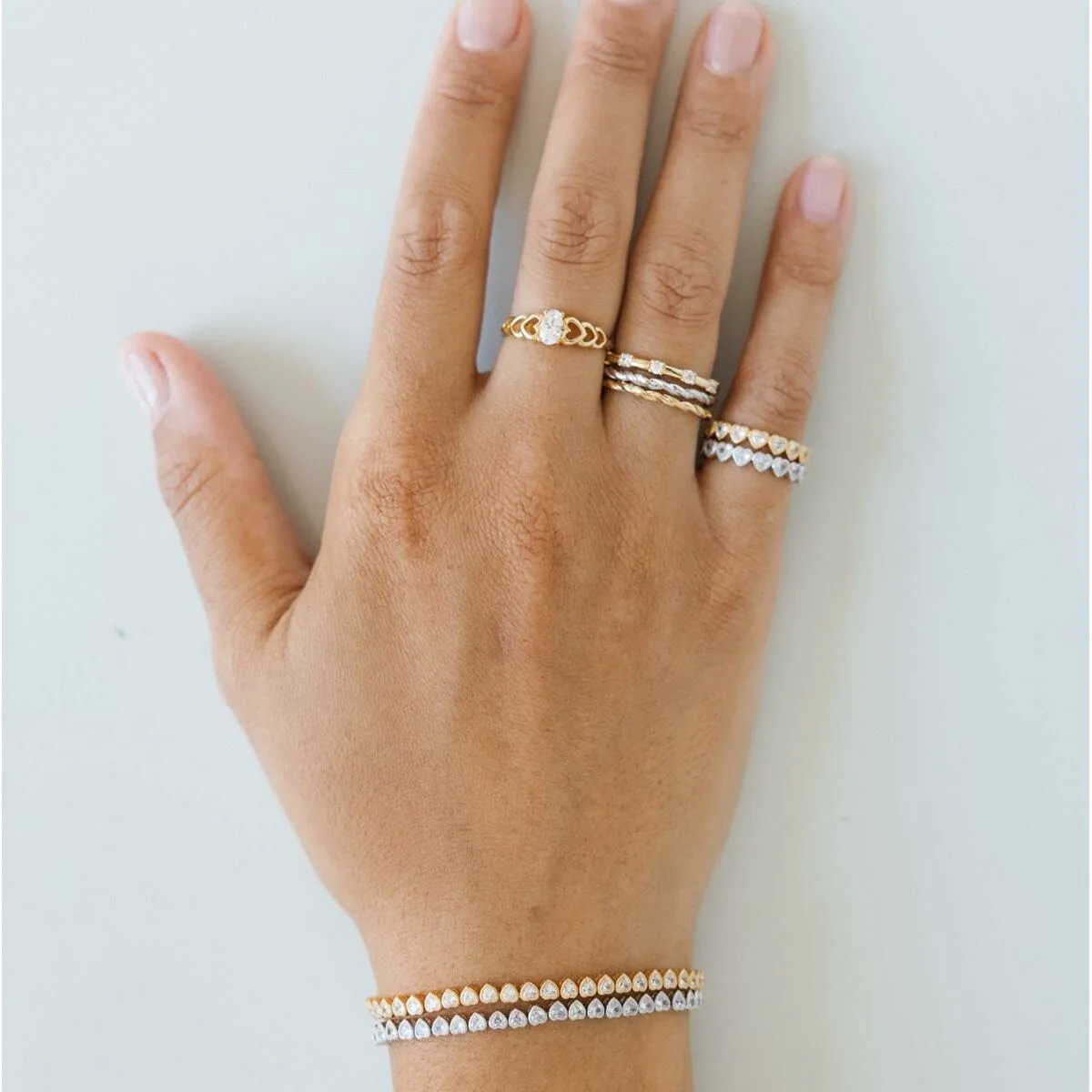 Bague femme 24kae 124141y 54 dore 14 s7212340273. Bienvenue dans la famille Diaytar. Ici, on ne parle pas de clients, mais de co-créateurs d'un quotidien meilleur.