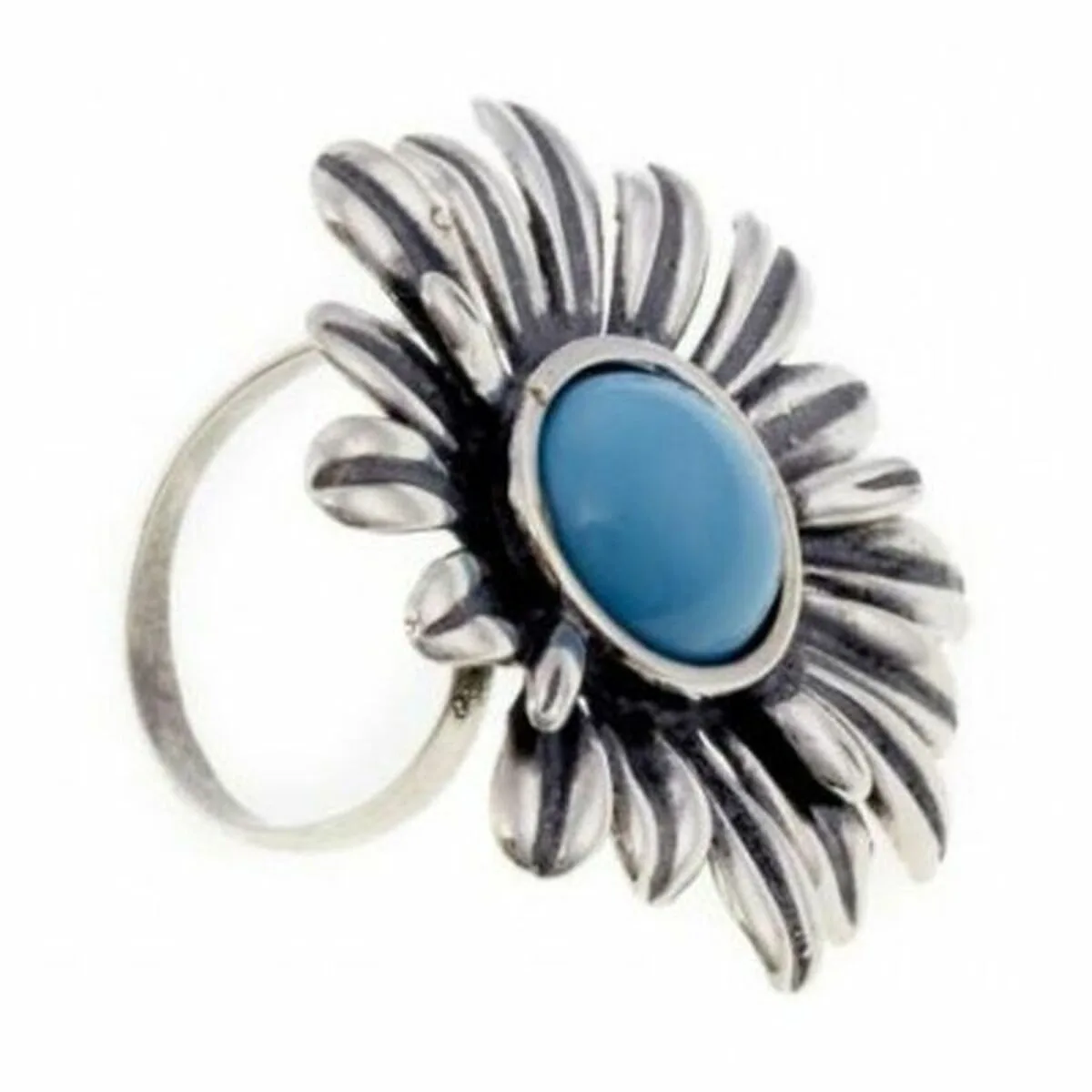 Bague femme cristian lay 54418120 taille 12 s030252713. Créez votre look signature avec les pièces mode sélectionnées par Diaytar.