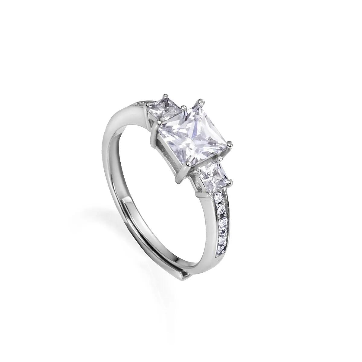 Bague femme viceroy 15113a013 30 13 s728212224. Notre philosophie : le produit parfait n'existe pas. C'est pourquoi Diaytar en propose des milliers, pour que vous le créiez.