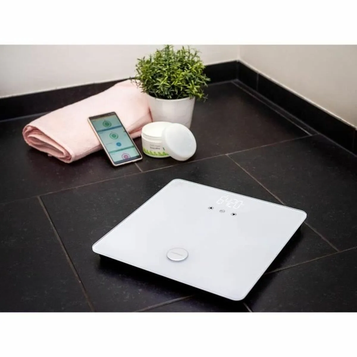 Balance numerique de salle de bain medisana bs 412 99658 verre trempe 180 kg s7101717519. Diaytar a été pensé pour les multitâches, les exigeants, les pressés, les rêveurs... En somme, pour vous.