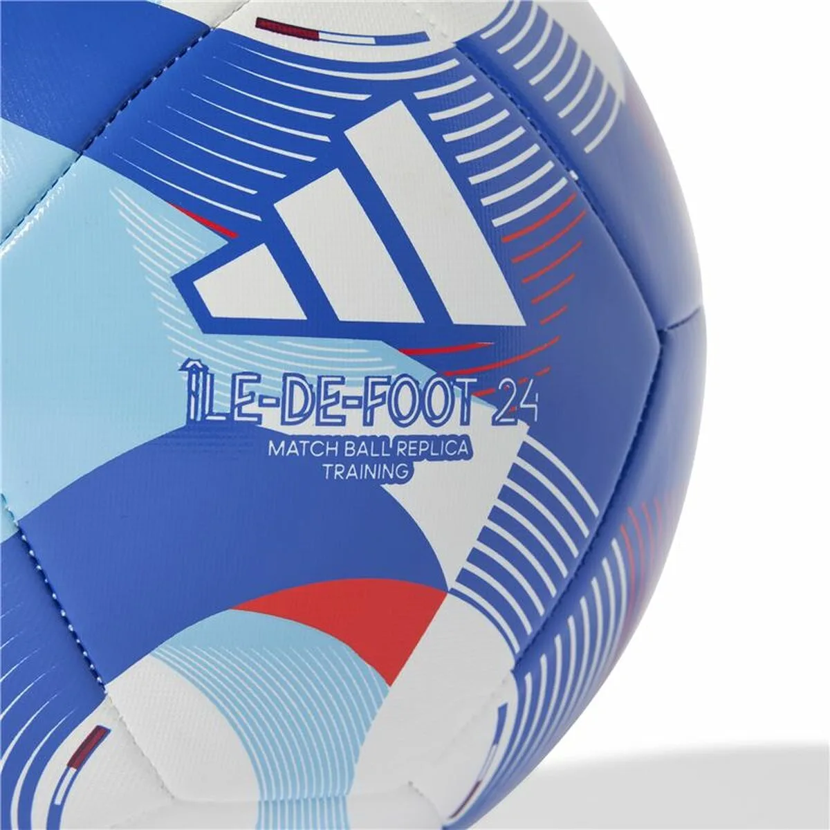 Ballon de football adidas entrenamiento 24 eau taille 5 s6417544375. Chez Diaytar, chaque détail compte pour votre satisfaction totale.