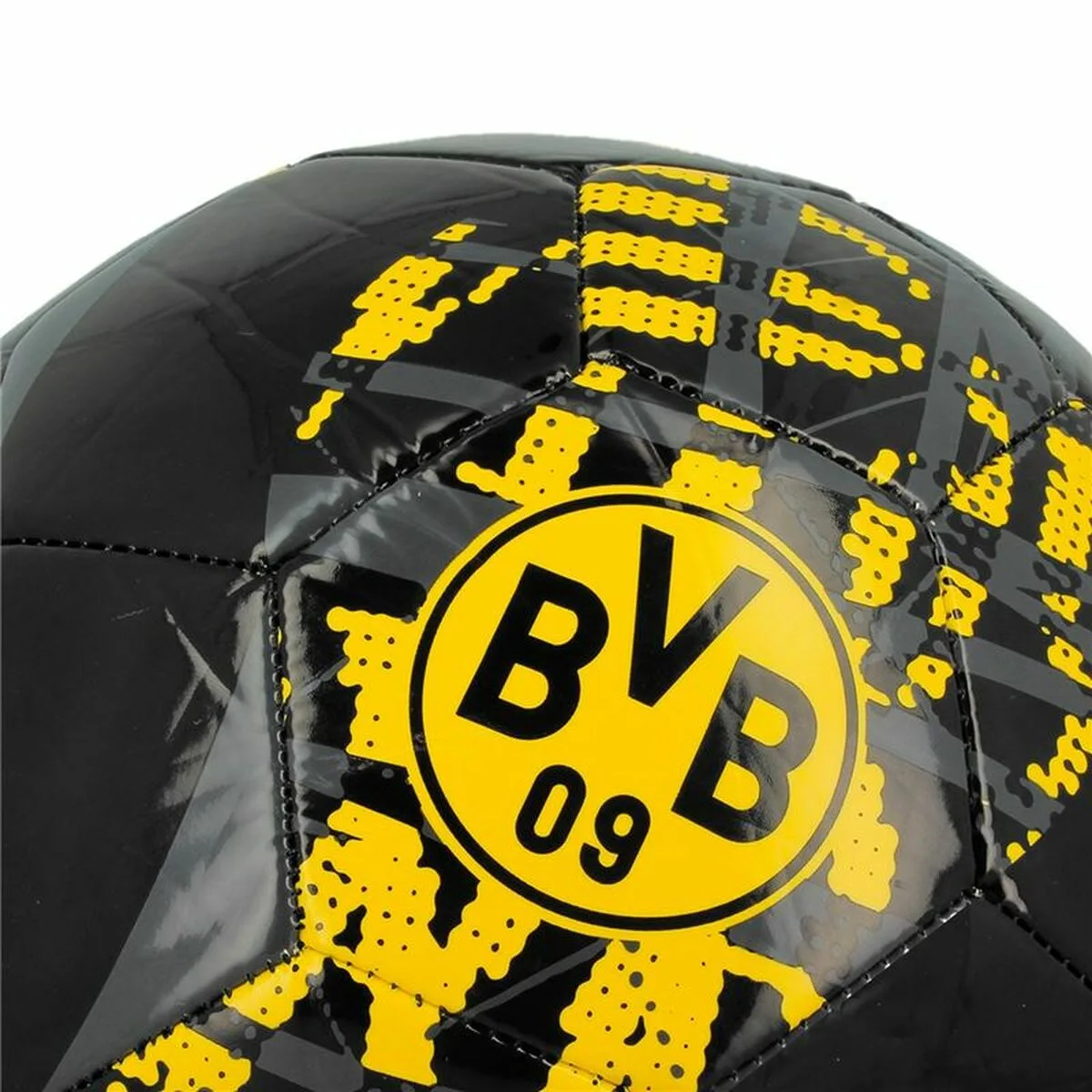 Ballon de football puma borussia dortmund prematch noir taille 5 s6418247668. Diaytar, c'est le testament vivant qu'on peut allier large choix et qualité exemplaire dans le e-commerce.