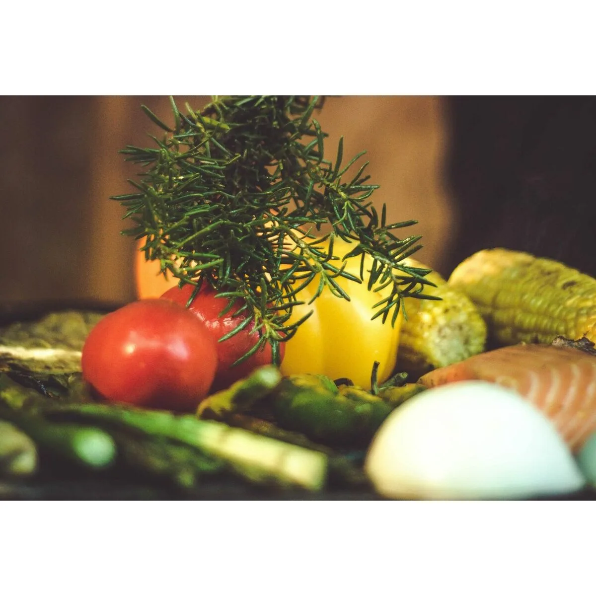 Barbecue electrique blaupunkt grt601 1500 w s913030692. Diaytar s'adresse aux esprits modernes en quête de produits qui allient performance technologique et design épuré