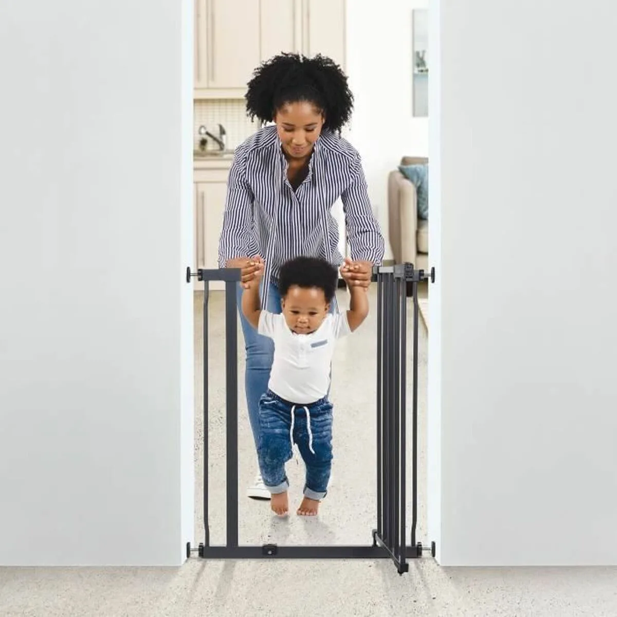 Barriere de securite dreambaby s7100402880. L'excellence à portée de clic avec la boutique en ligne Diaytar.