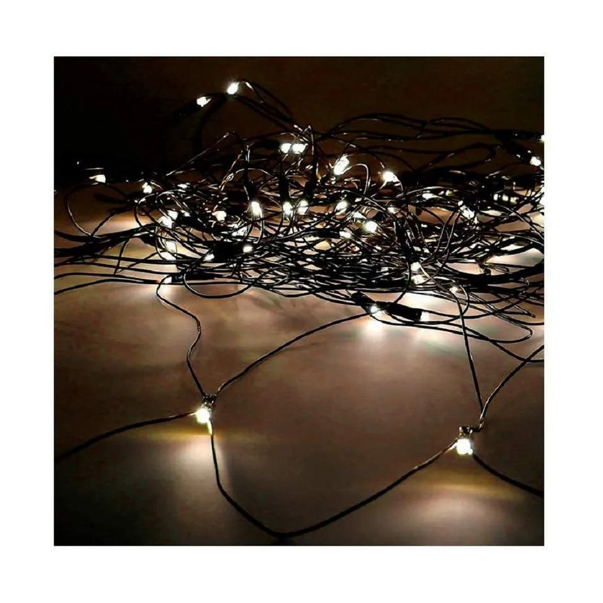 Barriere lumineuse led edm 71268 lumiere chaude vert tendre 2 x 1 5 m 1 unite s791640060. Diaytar, la preuve qu'une boutique généraliste peut être synonyme de goût, d'exigence et d'innovation constante