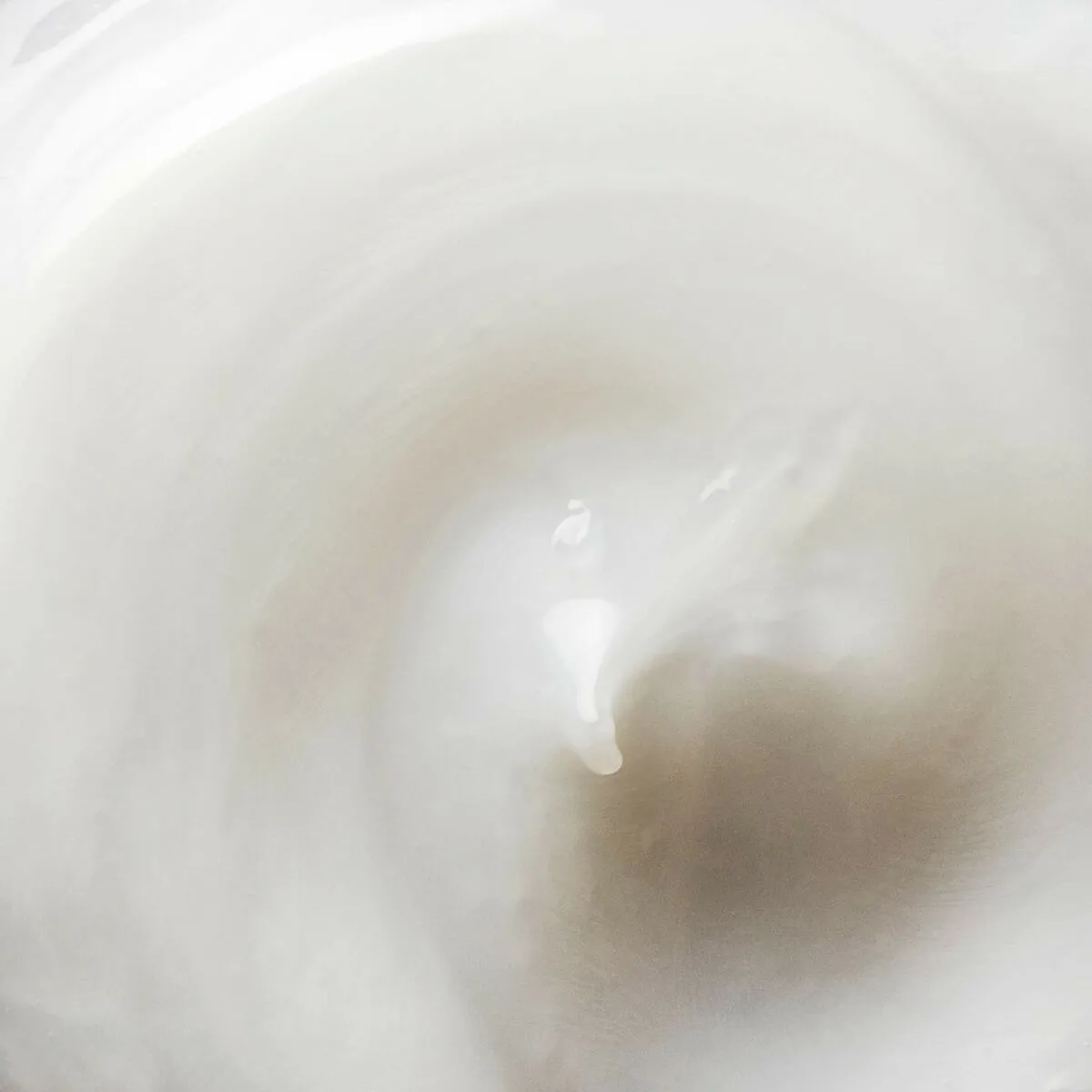Baume relaxant elemis 150 ml s0511351114. Diaytar, c'est le compagnon de ceux qui aiment prendre soin d'eux et de leur intérieur avec des produits choisis avec amour.