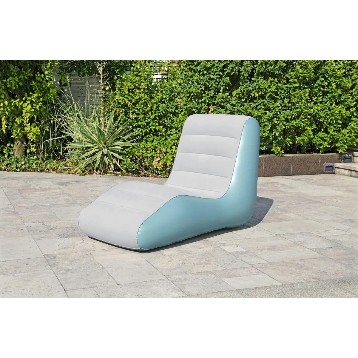 Bestway fauteuil gonflable luxury 133x79x88 cm interieur 75127 d140091940. Bienvenue dans la famille Diaytar. Ici, on ne parle pas de clients, mais de co-créateurs d'un quotidien meilleur.