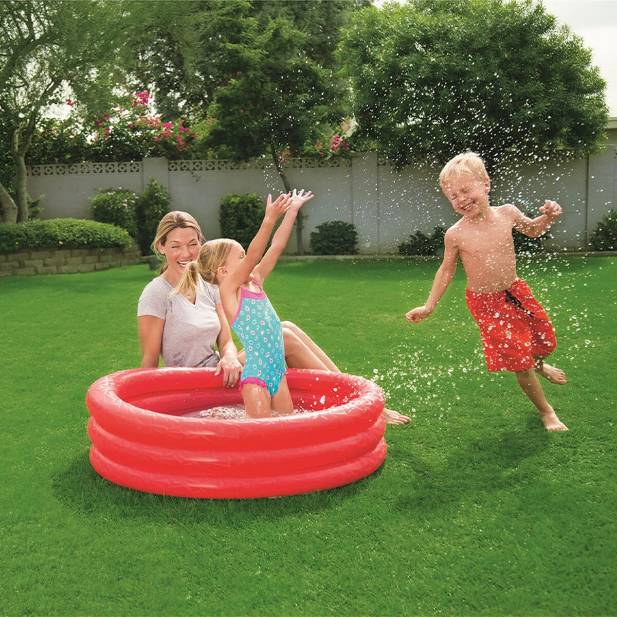 Bestway piscine gonflable enfant 3 anneaux eco couleur assortie 102x25 cm 2 ans jardin 51024 d140032410. Diaytar a fait de la variété son arme secrète : une offre généraliste si vaste que vous y trouverez forcément l'inimaginable
