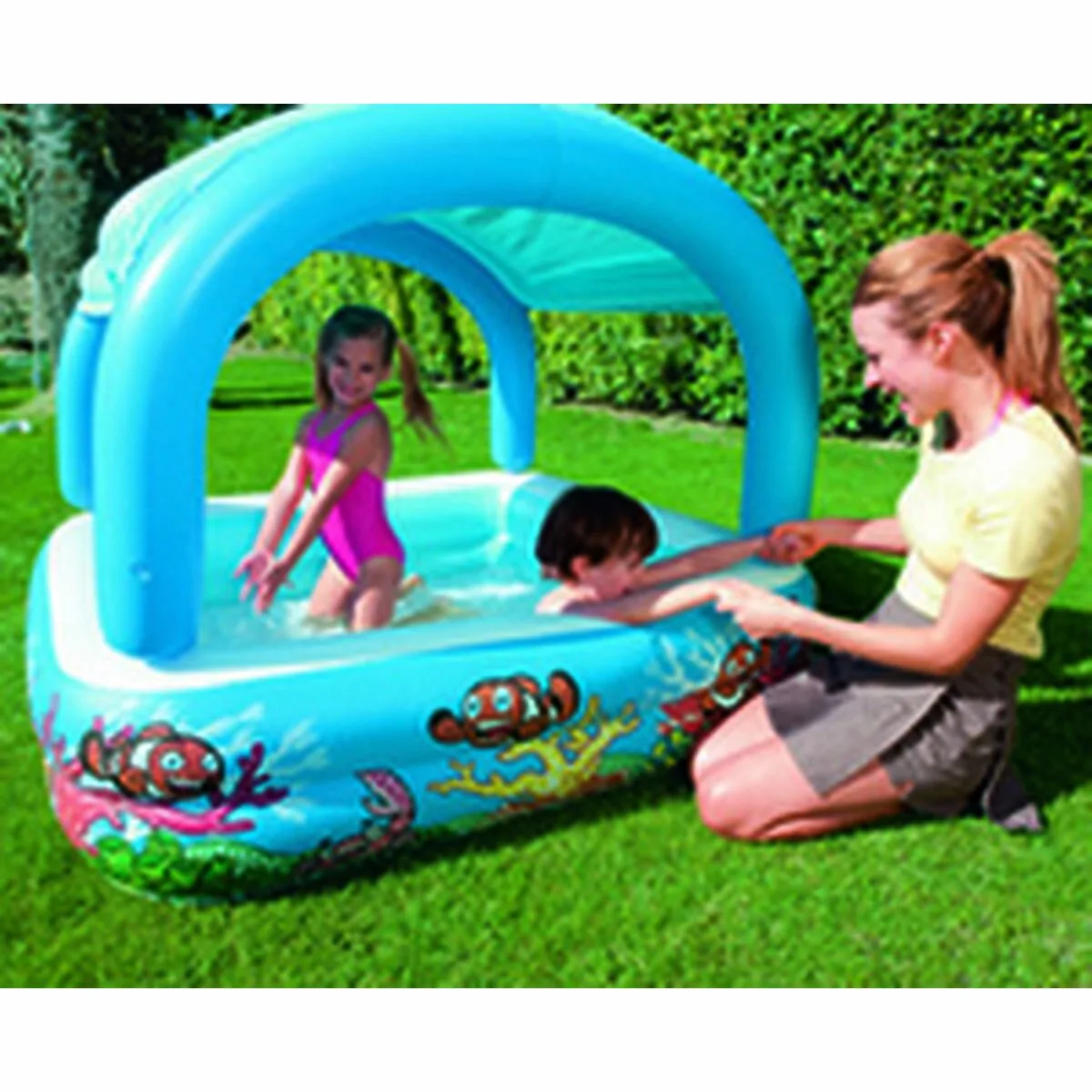 Bestway piscine gonflable enfant avec toit detachable 140x140x114 cm 2 ans jardin 52192 d140035234. Diaytar, c'est la promesse tenue d'un e-commerce où l'émerveillement devant un produit simple est encore possible.