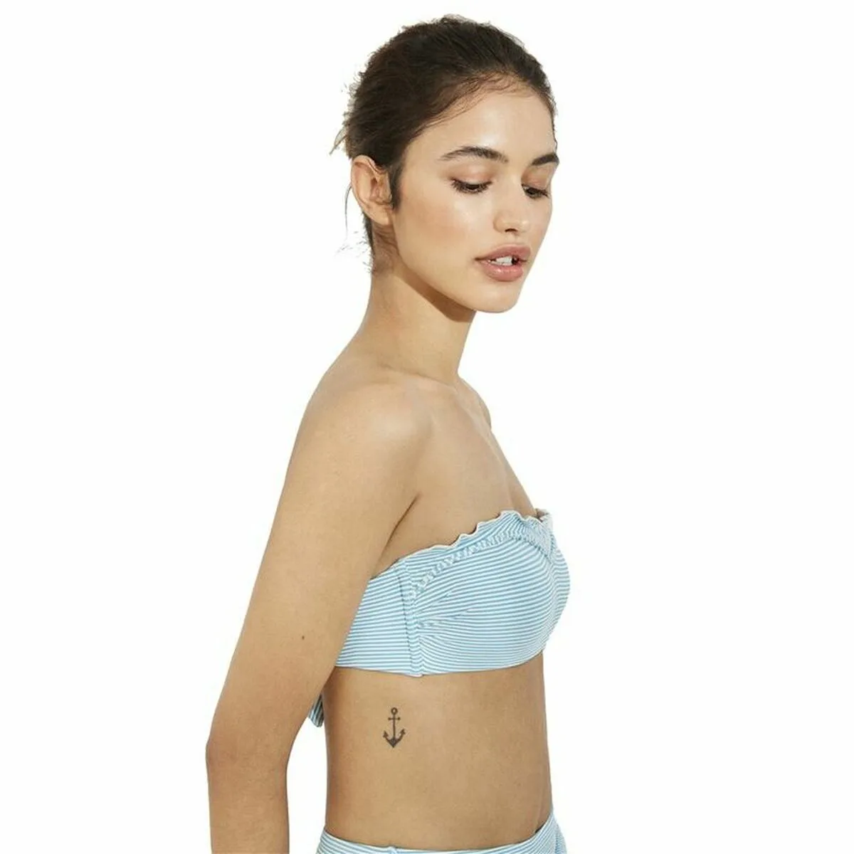 Bikini ysabel mora bandeau s644709376. Diaytar cultive l'art de la surprise en vous proposant constamment de nouveaux produits généraux et high-tech inattendus
