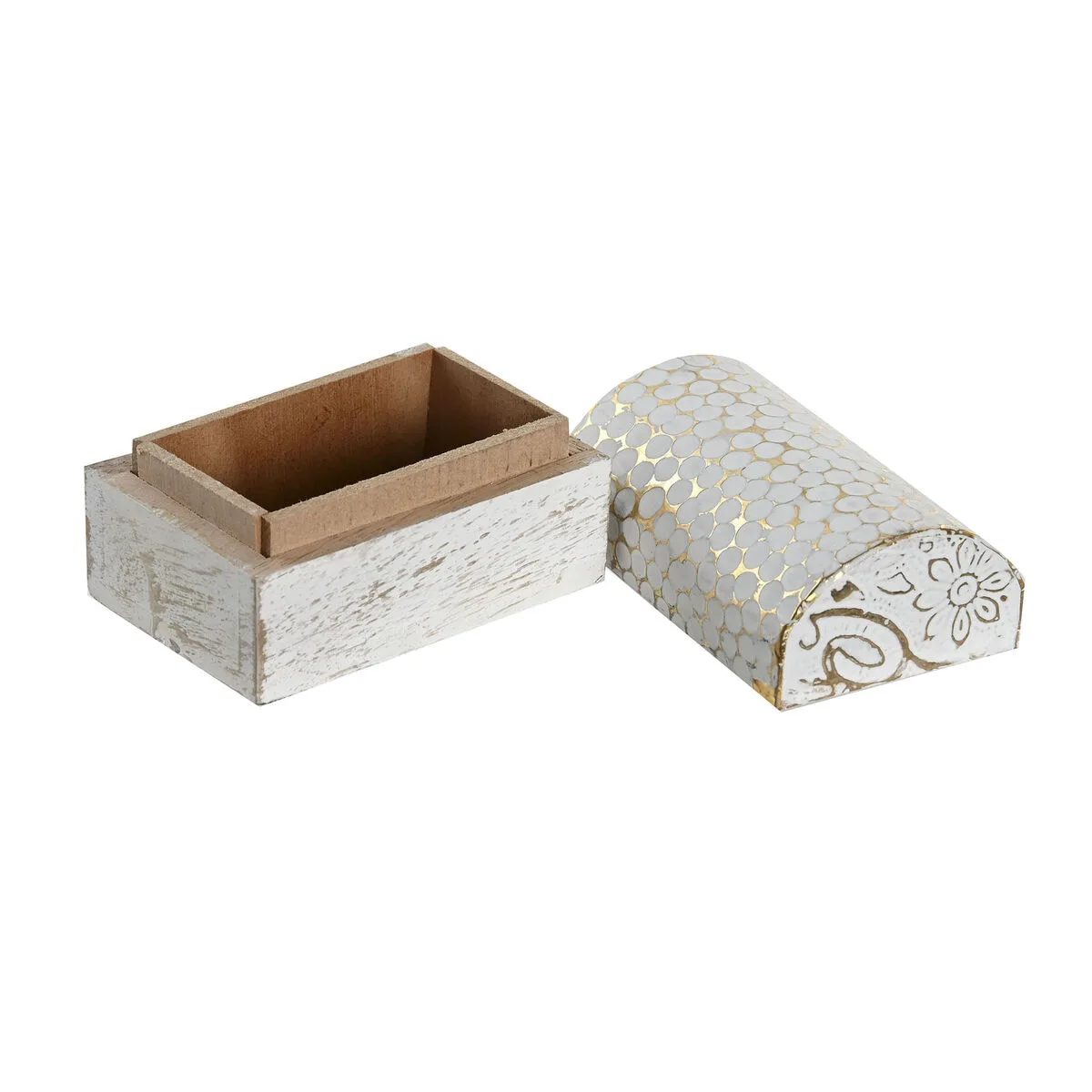 Boite a bijoux dkd home decor blanc dore aluminium bois de manguier 7 5 x 5 3 x 5 3 cm 6 unites s304376436. Nos stylistes Diaytar dénichent pour vous les pépites de la saison.