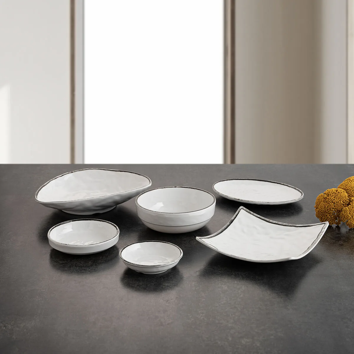 Bol quid select filo blanc noir plastique 14 x 3 cm 12 unites s271147921. Votre style, votre personnalité, nos produits : bienvenue chez Diaytar !