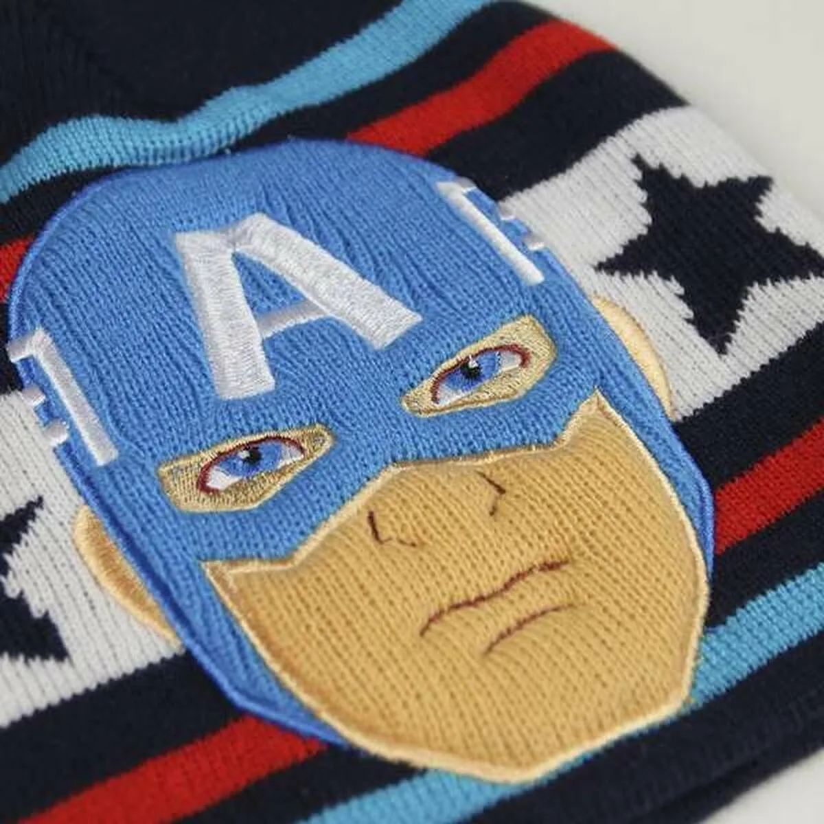 Bonnet enfant captain america the avengers bleu fonce s244385521. Diaytar, c'est le livre dont vous êtes le héros. Chaque produit que vous choisissez est un chapitre de votre histoire.
