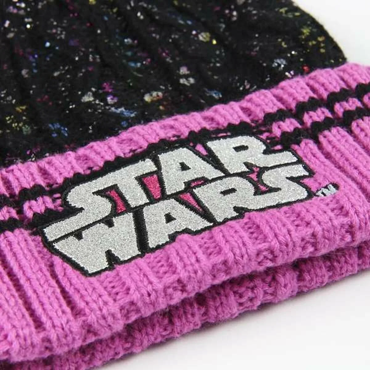 Bonnet enfant star wars s244249599 Bonnet enfant star wars s244249599. Notre algorithme préféré chez Diaytar ? L'humain. Car rien ne remplace le coup de cœur pour un produit exceptionnel.