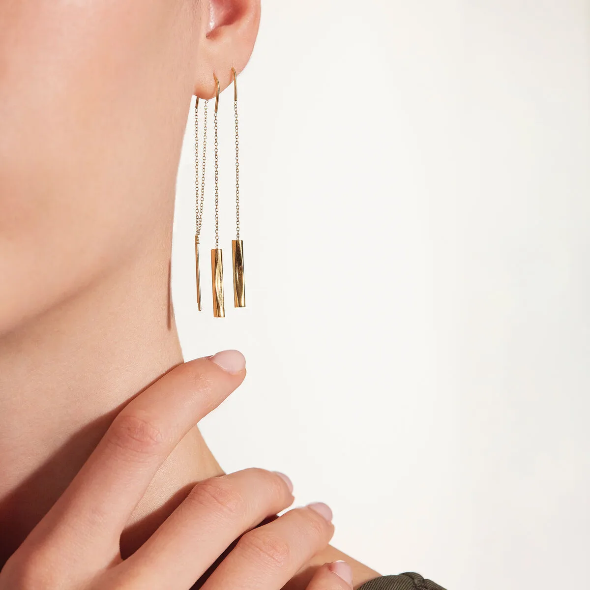 Boucles d oreilles femme breil tj3579 argent 925 s7210788093. Votre vie, simplifiée et stylisée par Diaytar et sa collection de produits essentiels et innovants