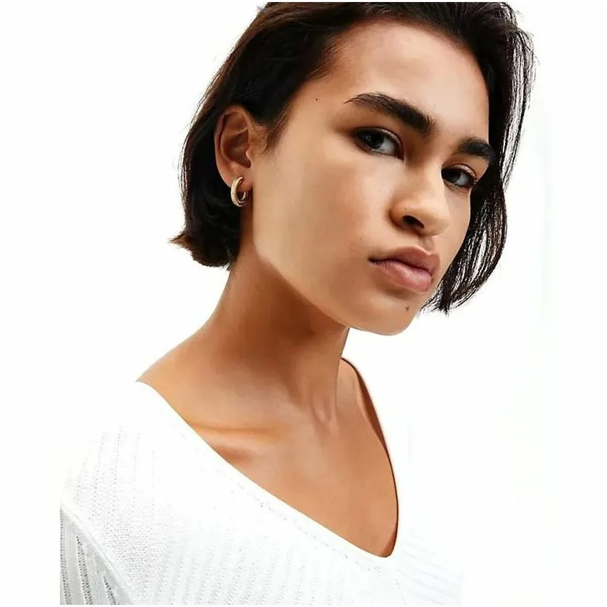 Boucles d oreilles femme calvin klein 35000032 acier inoxydable s729813289. Diaytar cultive l'art du bien-être à travers ses produits soigneusement choisis.