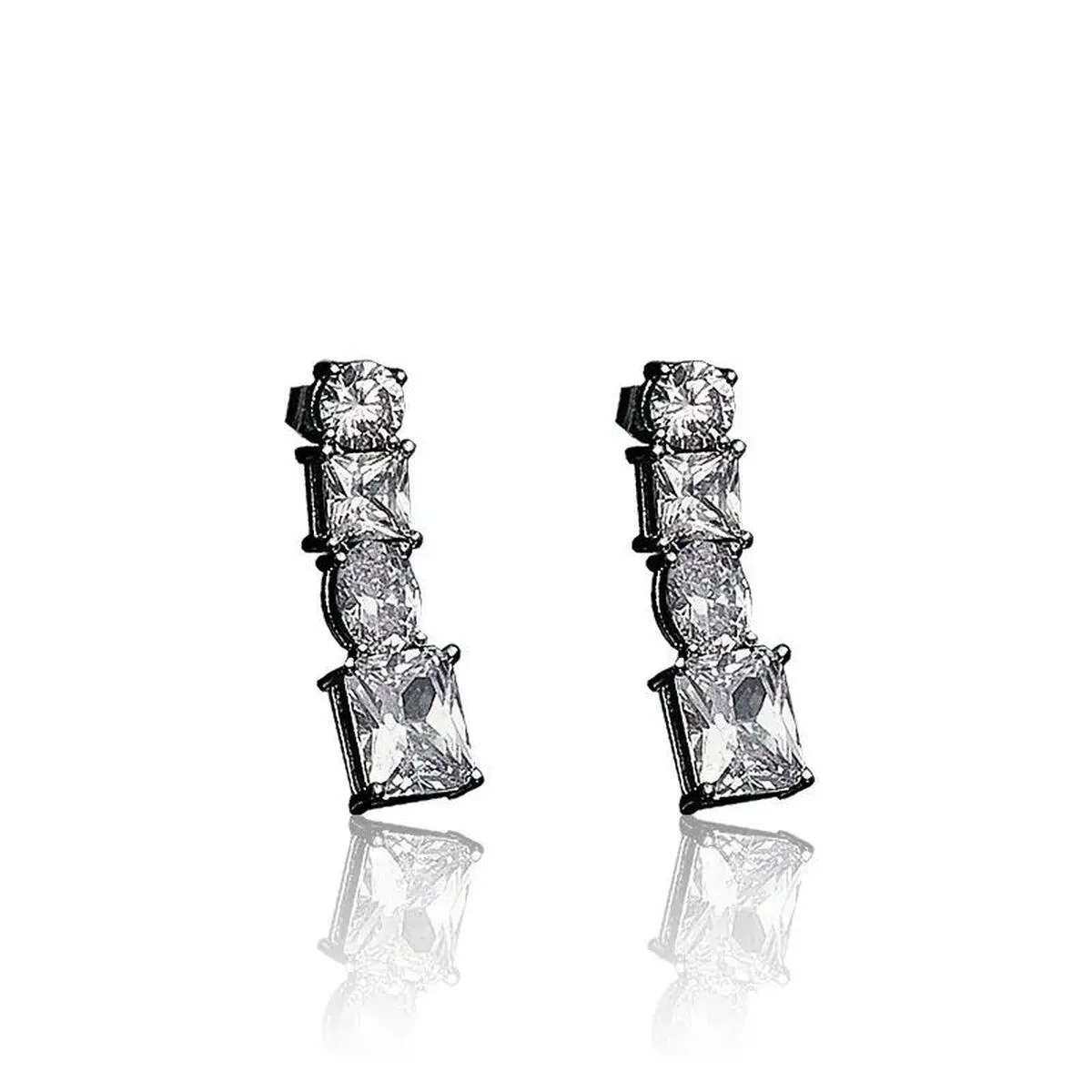 Boucles d oreilles femme chiara ferragni j19avu03 metal 2 cm s038898165. Diaytar, une destination où l'on vient pour un produit précis et où l'on reste pour l'étendue et la qualité de l'offre