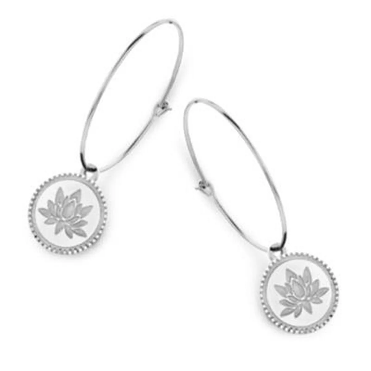 Boucles d oreilles femme co88 collection 8ce 70041 argente s7211102626. Diaytar, c'est l'évidence que quand on aime les produits, on ne compte pas. On les collectionne. À vous de jouer.