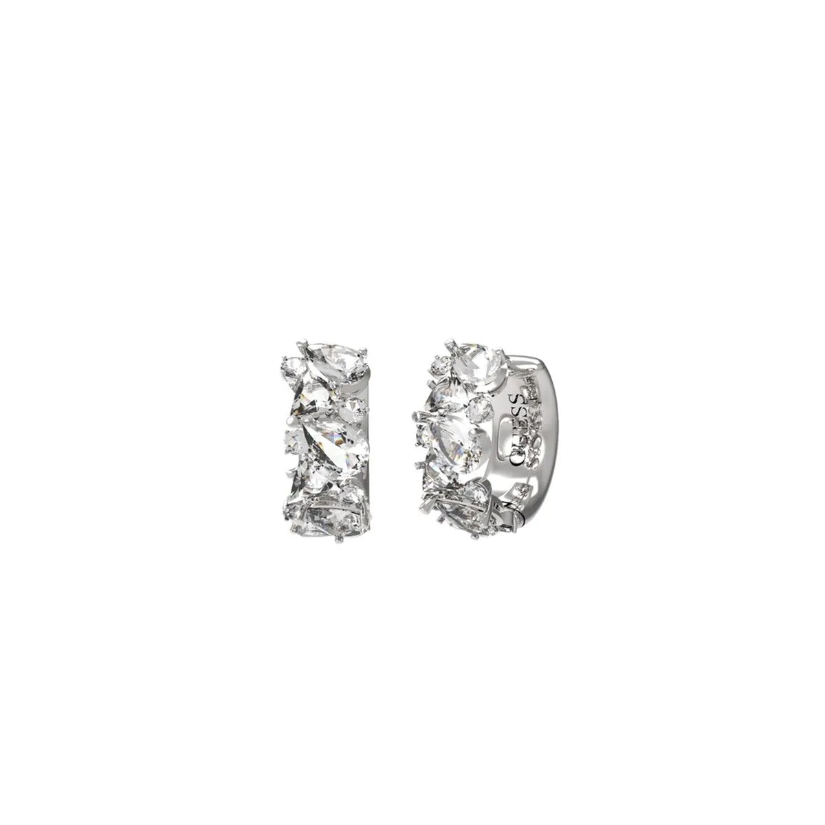 Boucles d oreilles femme guess jube04411jwrht u s7210843673. La mode selon Diaytar : audacieuse, accessible et toujours dans l'air du temps.