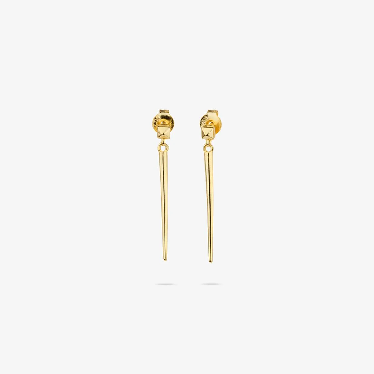 Boucles d oreilles femme radiant ry000220 dore s729062020. Diaytar, c'est l'alliance inattendue entre la rigueur suisse et la créativité italienne, appliquée au produit généraliste.