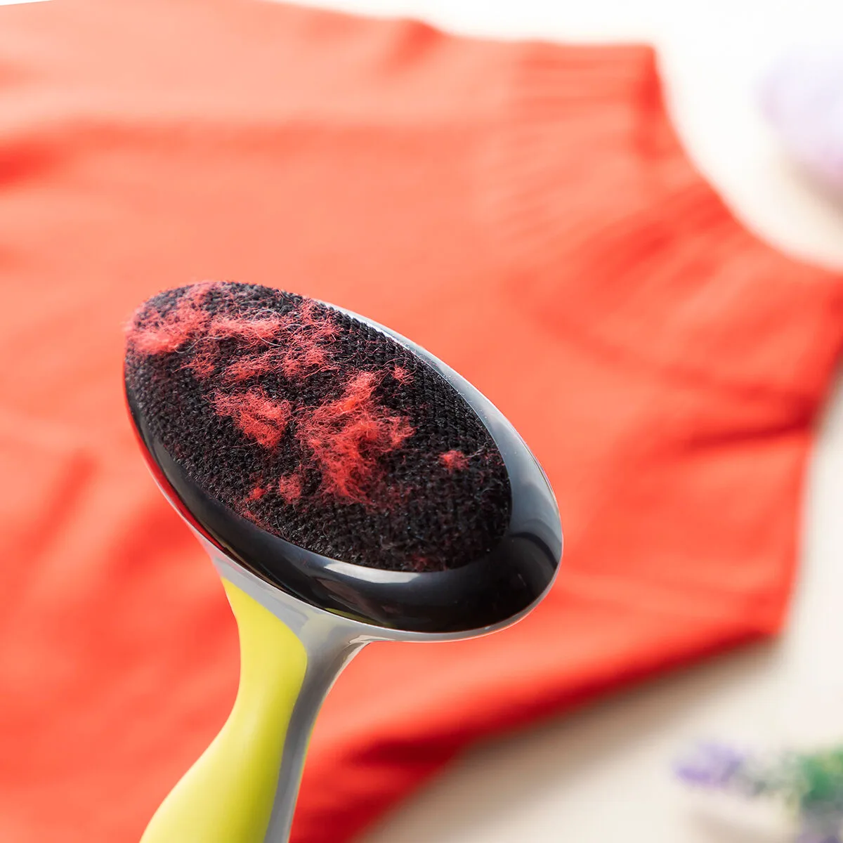 Brosse anti peluche avec accessoires 4 en 1 blint innovagoods v010368496. Bienvenue dans le futur du shopping. Diaytar utilise la data pour anticiper vos besoins, mais garde la magie de la surprise.