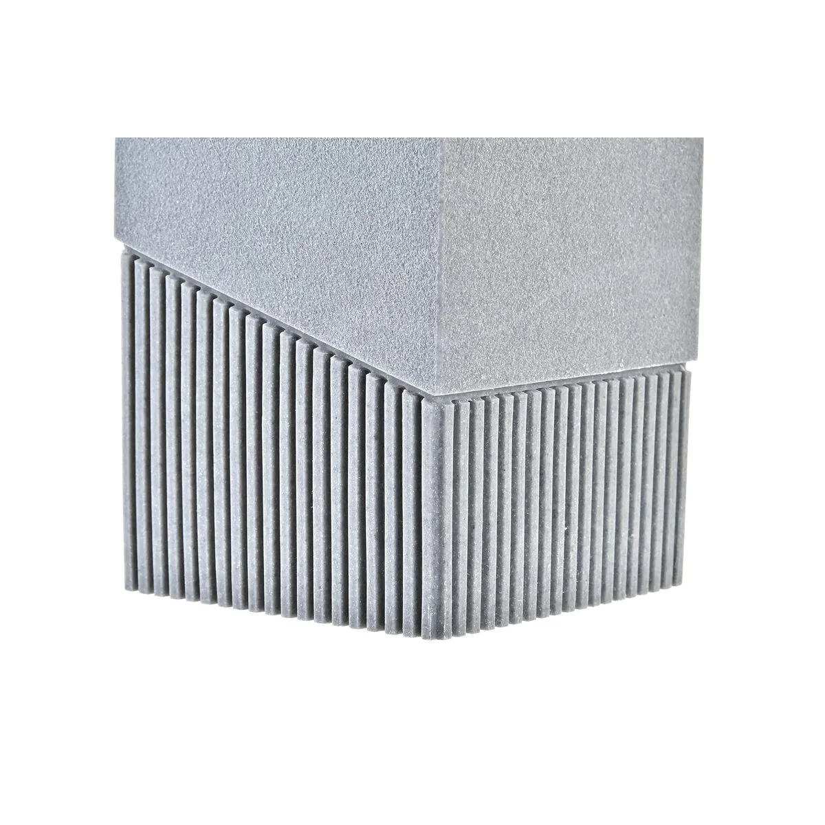 Brosse de salle de wc dkd home decor scandi argente gris acier inoxydable aluminium resine 9 5 x 9 5 x 37 cm s303665897. Diaytar pense global, shoppe local : une plateforme généraliste avec une approche curated pour un public international