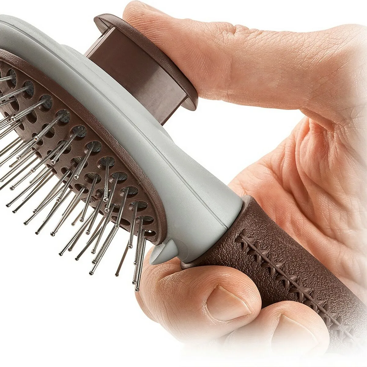 Brosse demelante hunter auto nettoyant s610257131. Diaytar, c'est la certitude de dénicher la perle rare, qu'il s'agisse d'un produit électronique de pointe ou d'un accessoire tendance