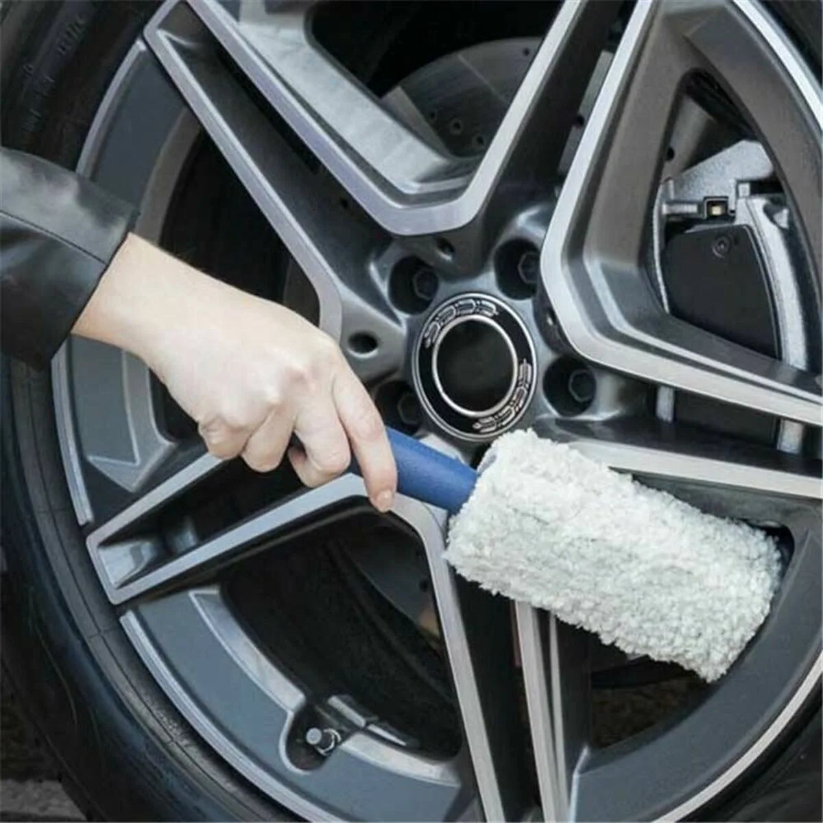 Brosse motul mtl110114 microfibre nettoyeur de pneus s3711245082. Style et élégance se conjuguent parfaitement dans notre rayon mode Diaytar.