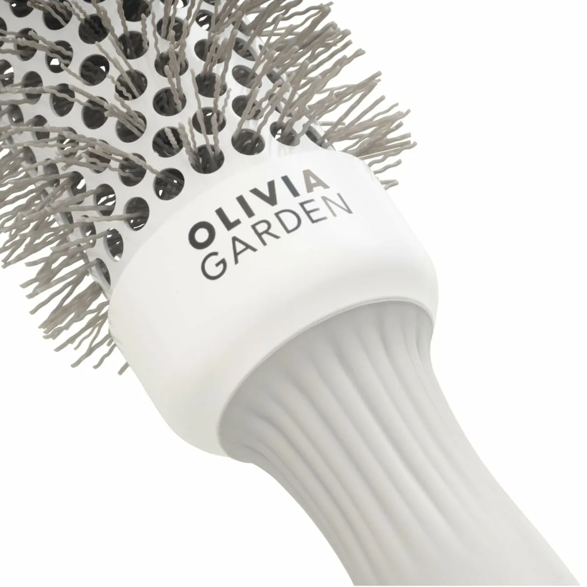 Brosse ronde olivia garden ceramic ion o 35 mm gris s0511787482. La promesse Diaytar : une sélection rigoureuse de produits généraux où la tendance et la durabilité vont de pair