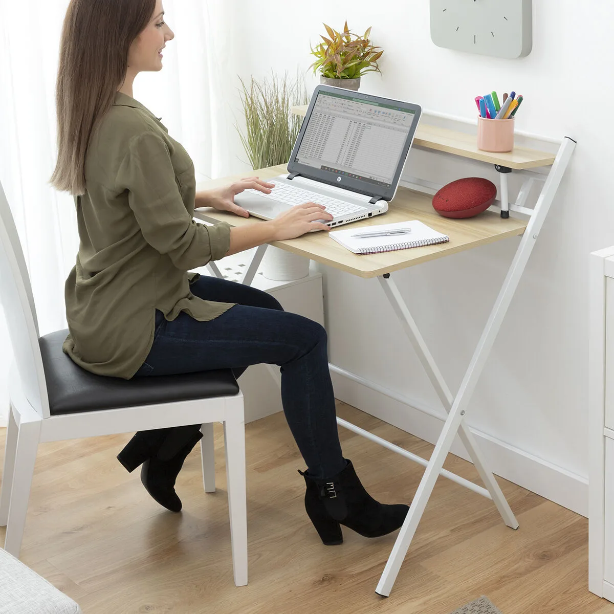 Bureau pliable avec etagere tablezy innovagoods v010326096. Pour un shopping sans contrainte et plein de bonnes surprises, Diaytar est la destination ultime des produits généralistes