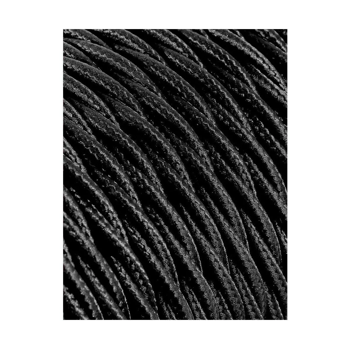 Cable edm 11878 c41 noir 2 x 0 75 mm 5 m s790143277. Plongez dans l'univers Diaytar où chaque produit raconte une histoire.