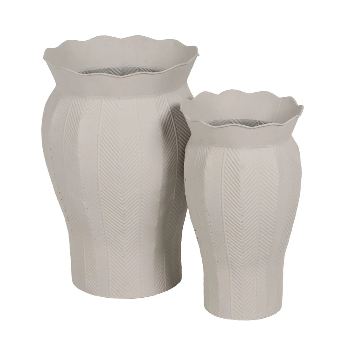 Cache pot fer 2 unites s880798636. Diaytar pense global, shoppe local : une plateforme généraliste avec une approche curated pour un public international